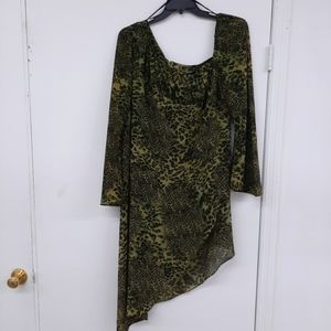 Size 18W Womens Essence by Mail Sheer Asymmetric Tunic Green Leopard Print